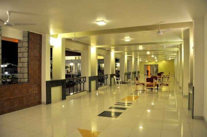 Rangoli Park Hotel & Resort, Bhavnagar 3